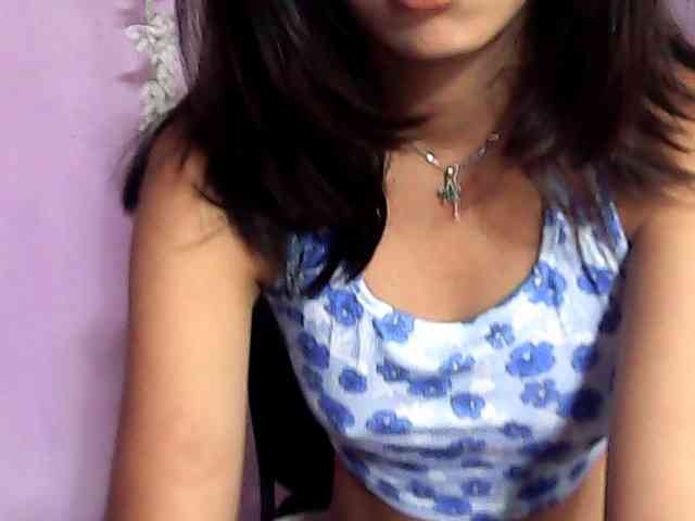 Laura-Carenne webcam