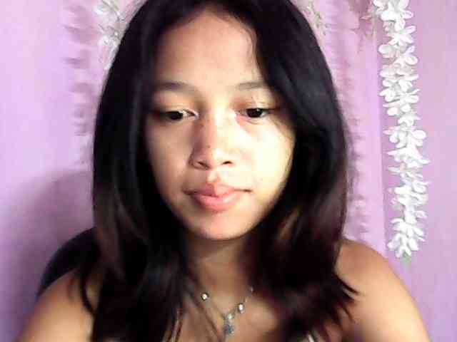 Laura1881 webcam