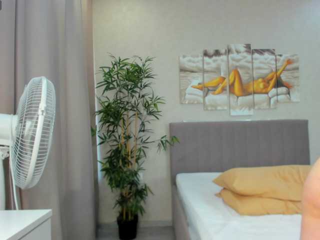 Camilla-Kelly live cam on BongaCams