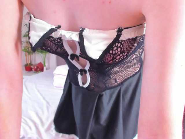 Camilla-Kelly live cam on BongaCams