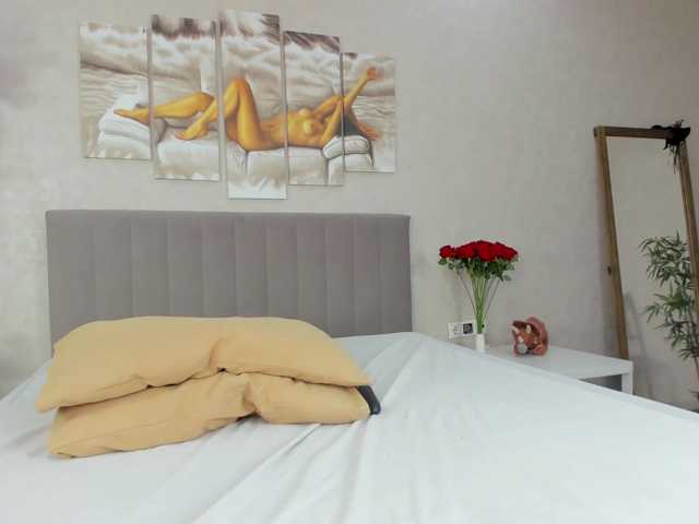 Camilla-Kelly live cam on BongaCams