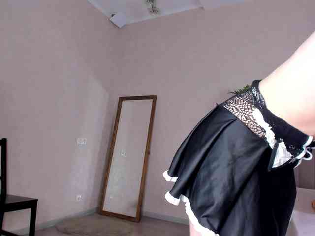 Camilla-Kelly webcam
