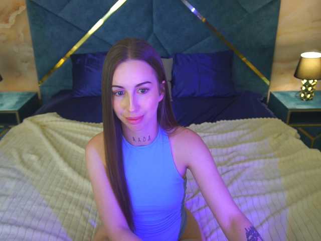 IsabelleDior, live now on BongaCams