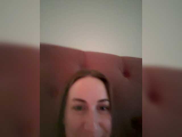 IsabelleDior live cam on BongaCams