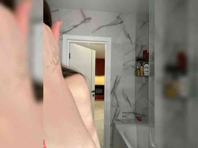IsabelleDior webcam