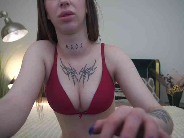 IsabelleDior webcam