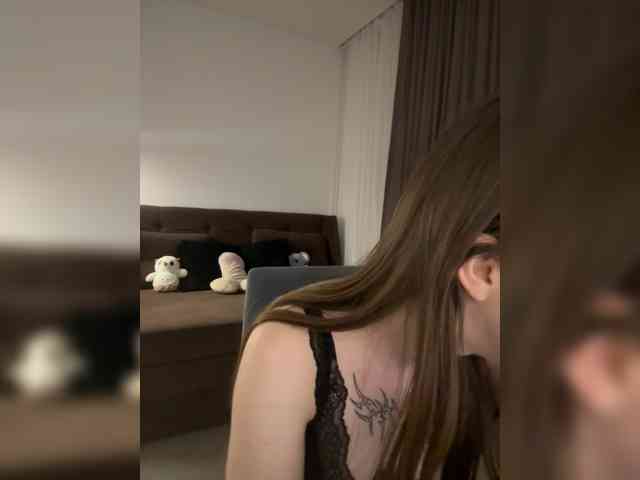 IsabelleDior webcam