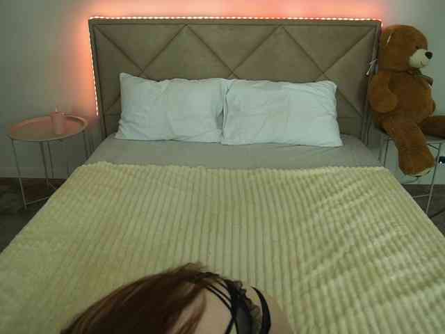 IsabelleDior webcam