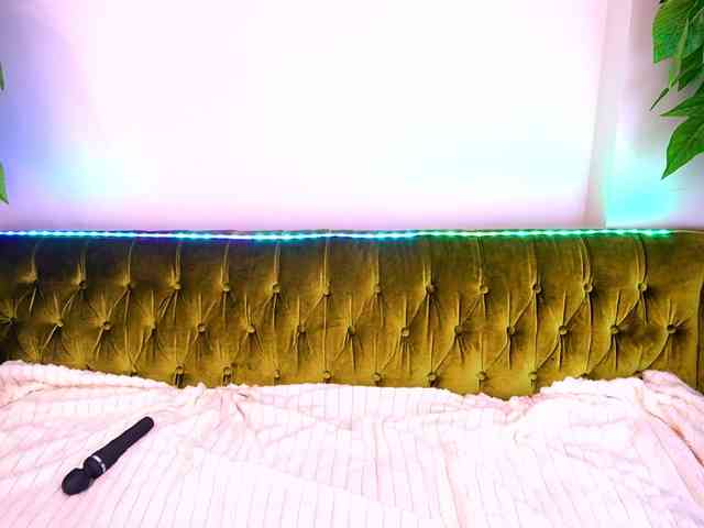 IsabelleDior webcam