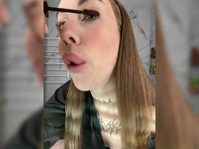 IsabelleDior webcam