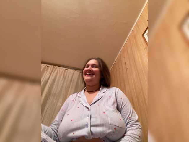 Neisi live cam on BongaCams