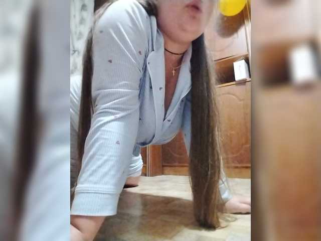 Neisi live cam on BongaCams