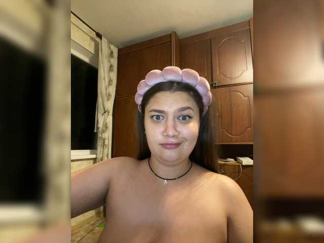 Neisi live cam on BongaCams