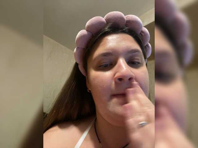 Neisi live cam on BongaCams