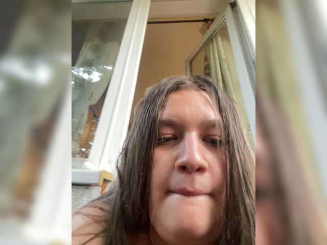 Neisi live cam on BongaCams