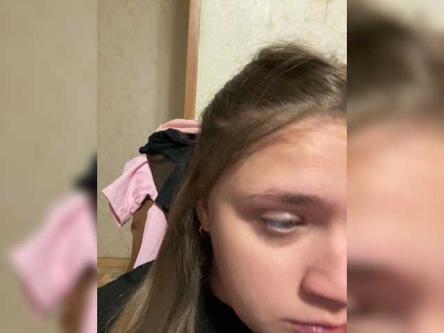 Neisi live cam on BongaCams