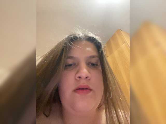 Neisi live cam on BongaCams