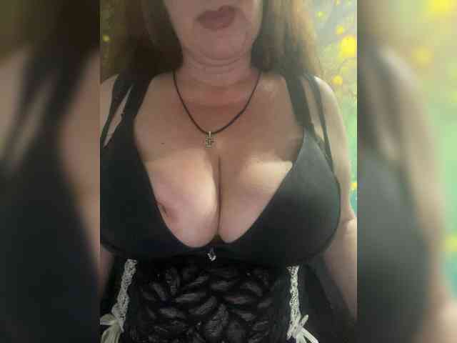 Violetta1351 webcam