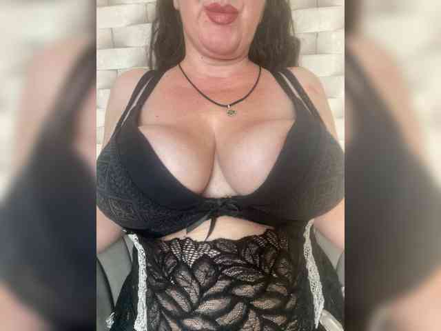 Violetta1351 webcam