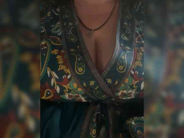 Violetta1351 webcam
