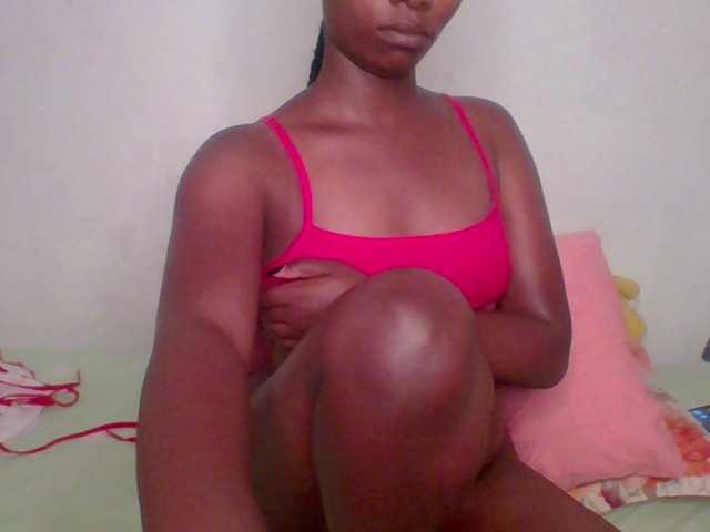 Cuvy_ass webcam