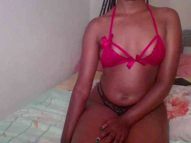 Cuvy_ass webcam