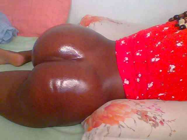 Cuvy_ass webcam