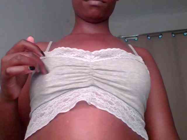Cuvy_ass webcam