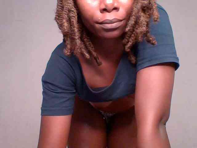 Cuvy_ass webcam