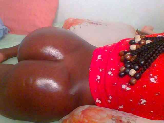 Cuvy_ass webcam