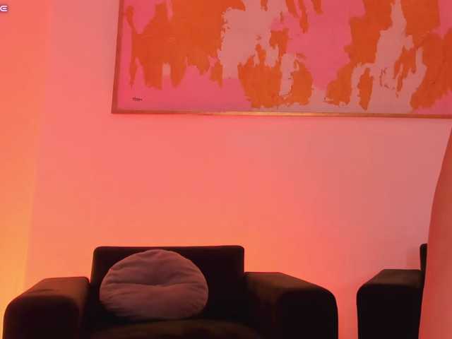 KylieJenkins live cam on BongaCams