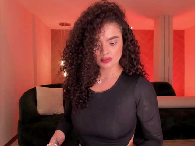 KylieJenkins live cam on BongaCams