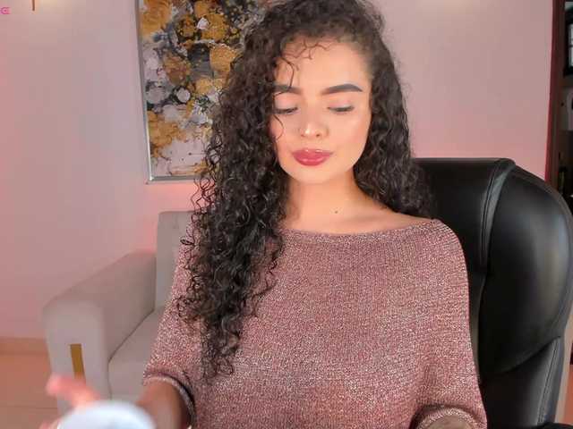 KylieJenkins live cam on BongaCams