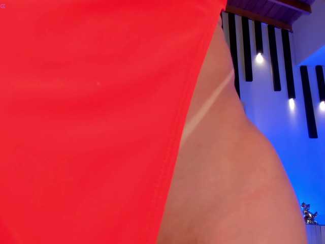 KylieJenkins live cam on BongaCams