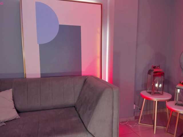 KylieJenkins live cam on BongaCams