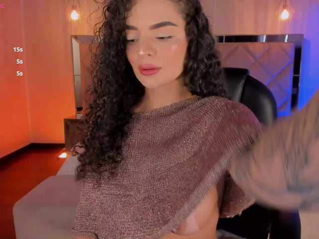 KylieJenkins live cam on BongaCams