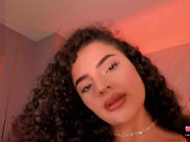 KylieJenkins live cam on BongaCams