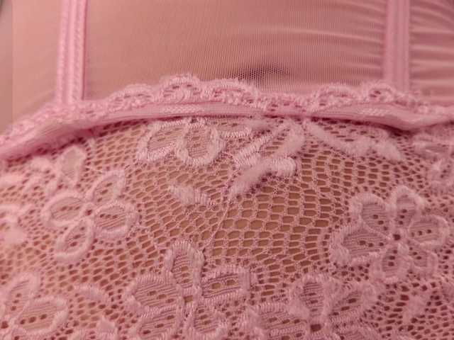 KylieJenkins live cam on BongaCams