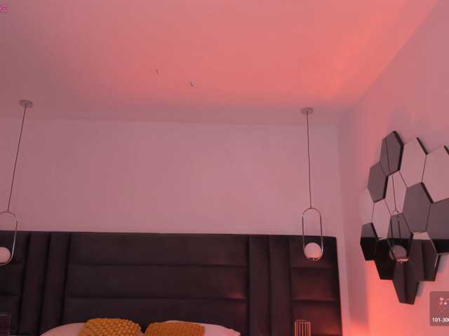KylieJenkins live cam on BongaCams