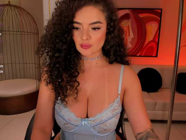 KylieJenkins live cam on BongaCams
