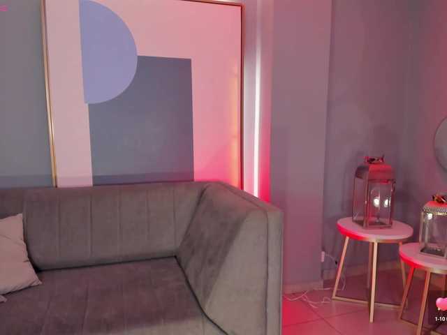 KylieJenkins live cam on BongaCams
