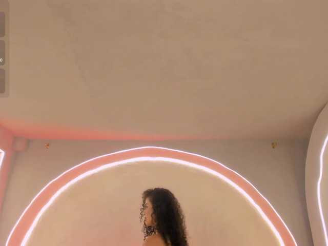 KylieJenkins live cam on BongaCams