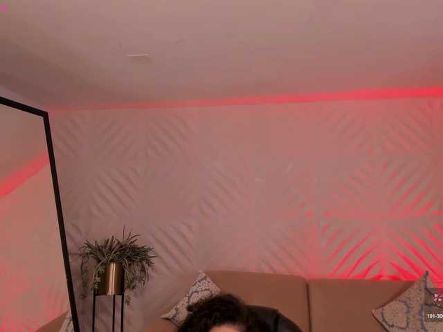 KylieJenkins live cam on BongaCams