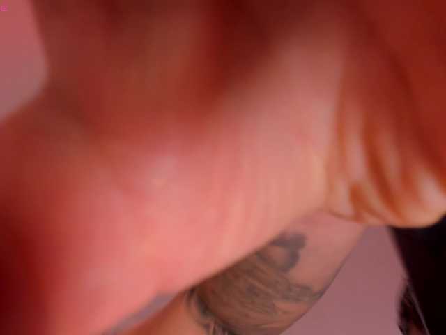 KylieJenkins live cam on BongaCams