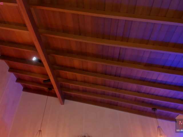 KylieJenkins live cam on BongaCams