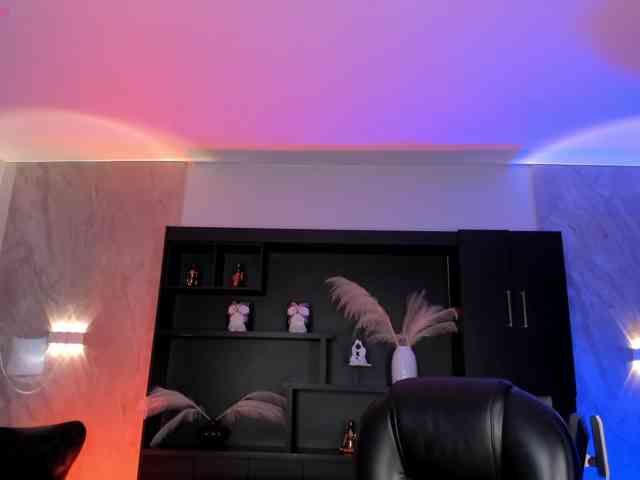KylieJenkins webcam