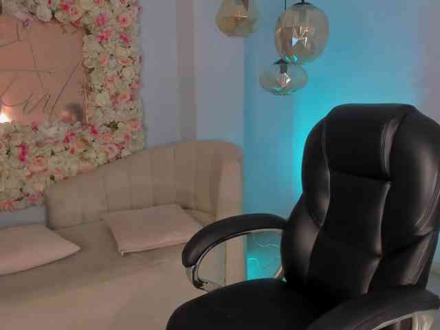 KylieJenkins webcam