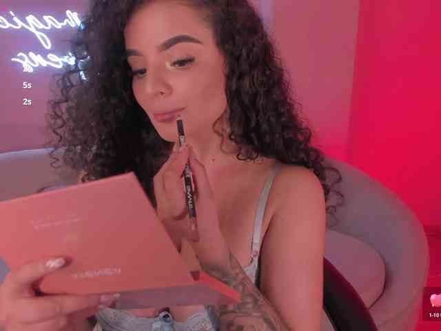 KylieJenkins webcam