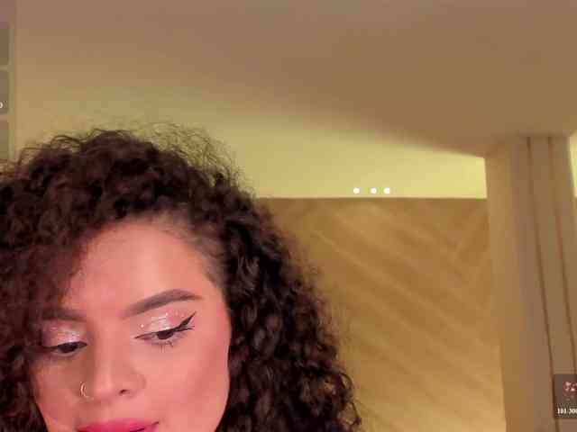 KylieJenkins webcam