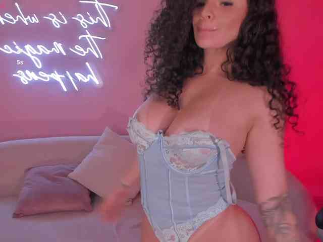 KylieJenkins webcam